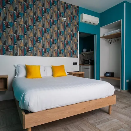 Pontenuovo Bed 3* Neapol